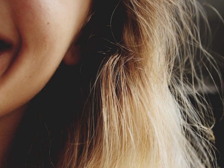 close-up photography of smiling woman